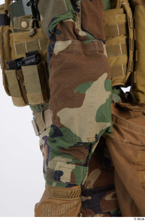  Photos Casey Schneider Army Dry Fire Suit Uniform type M 81 Vest LBT 6094A parts of army uniform 0008.jpg